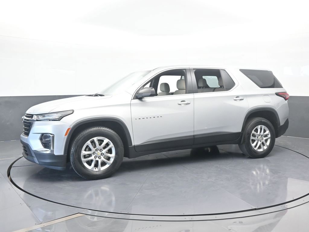 Used 2022 Chevrolet Traverse LS video 2