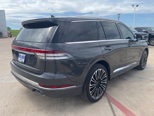 Used 2024 Lincoln Aviator Black Label AWD/4WD image 5
