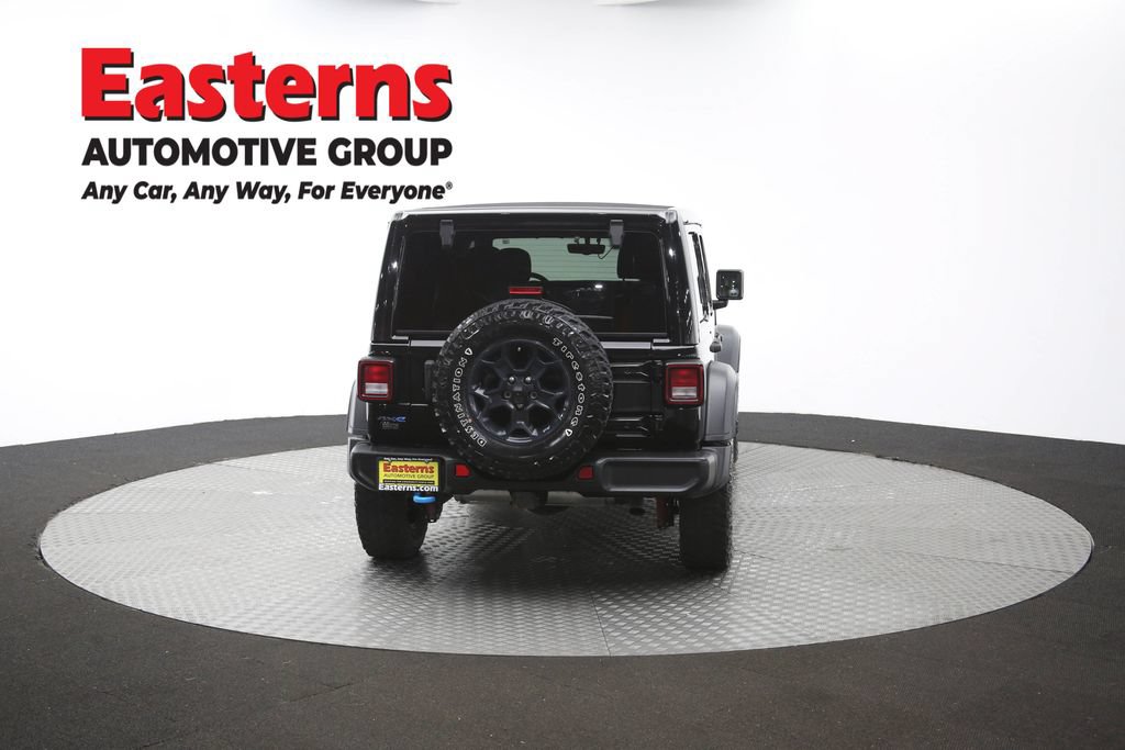 Used 2023 Jeep Wrangler Unlimited w/ Sun & Screen Package AWD/4WD image 38