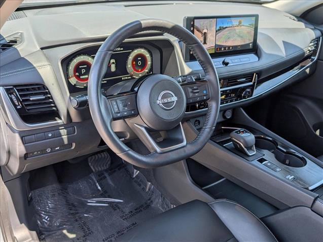Used 2024 Nissan Rogue SL w/ SL Premium Package FWD image 10