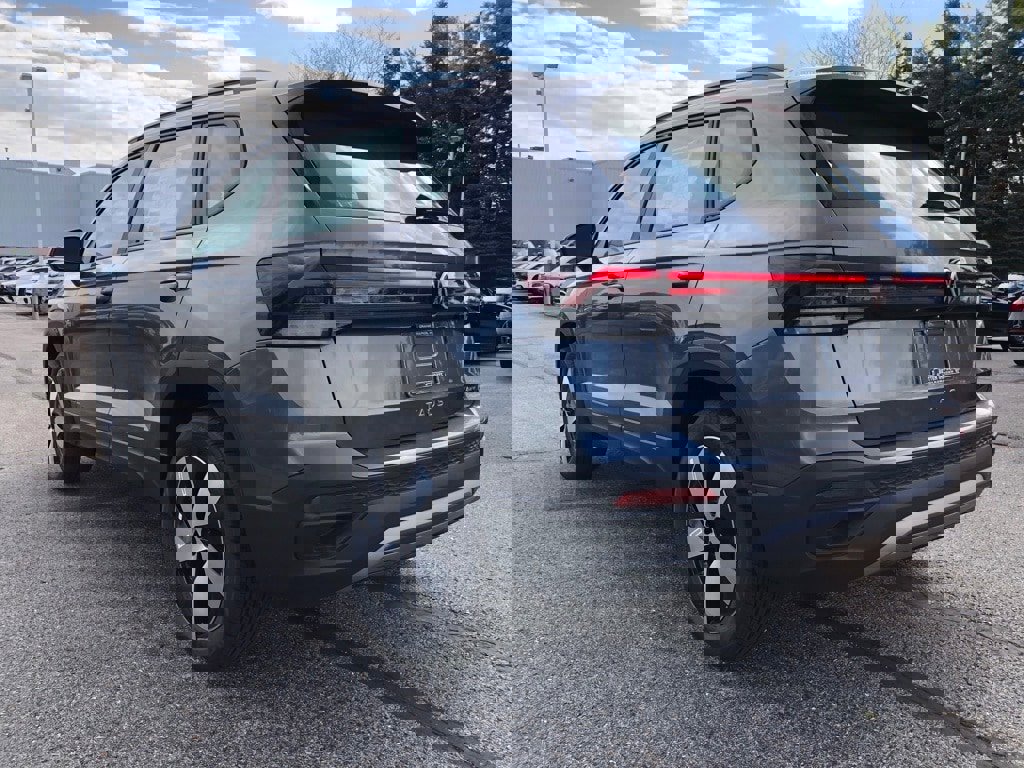New 2025 Volkswagen Taos S image 4