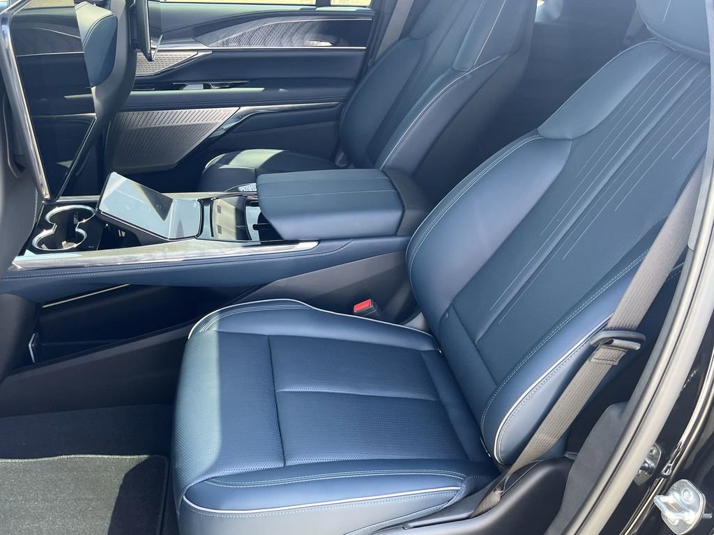 New 2025 Cadillac Escalade IQ Sport 2 image 17