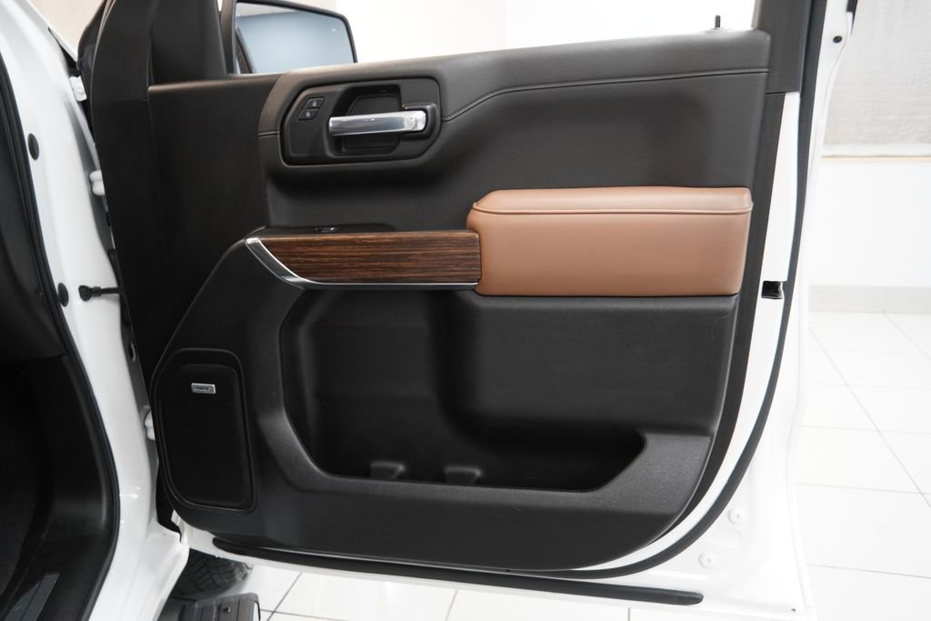 Used 2022 Chevrolet Silverado 1500 High Country image 34