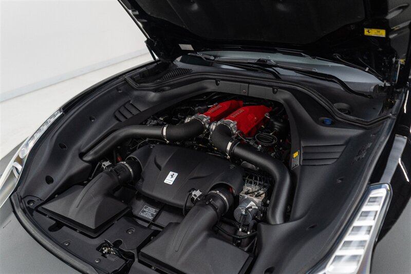 Used 2017 Ferrari California T RWD image 75