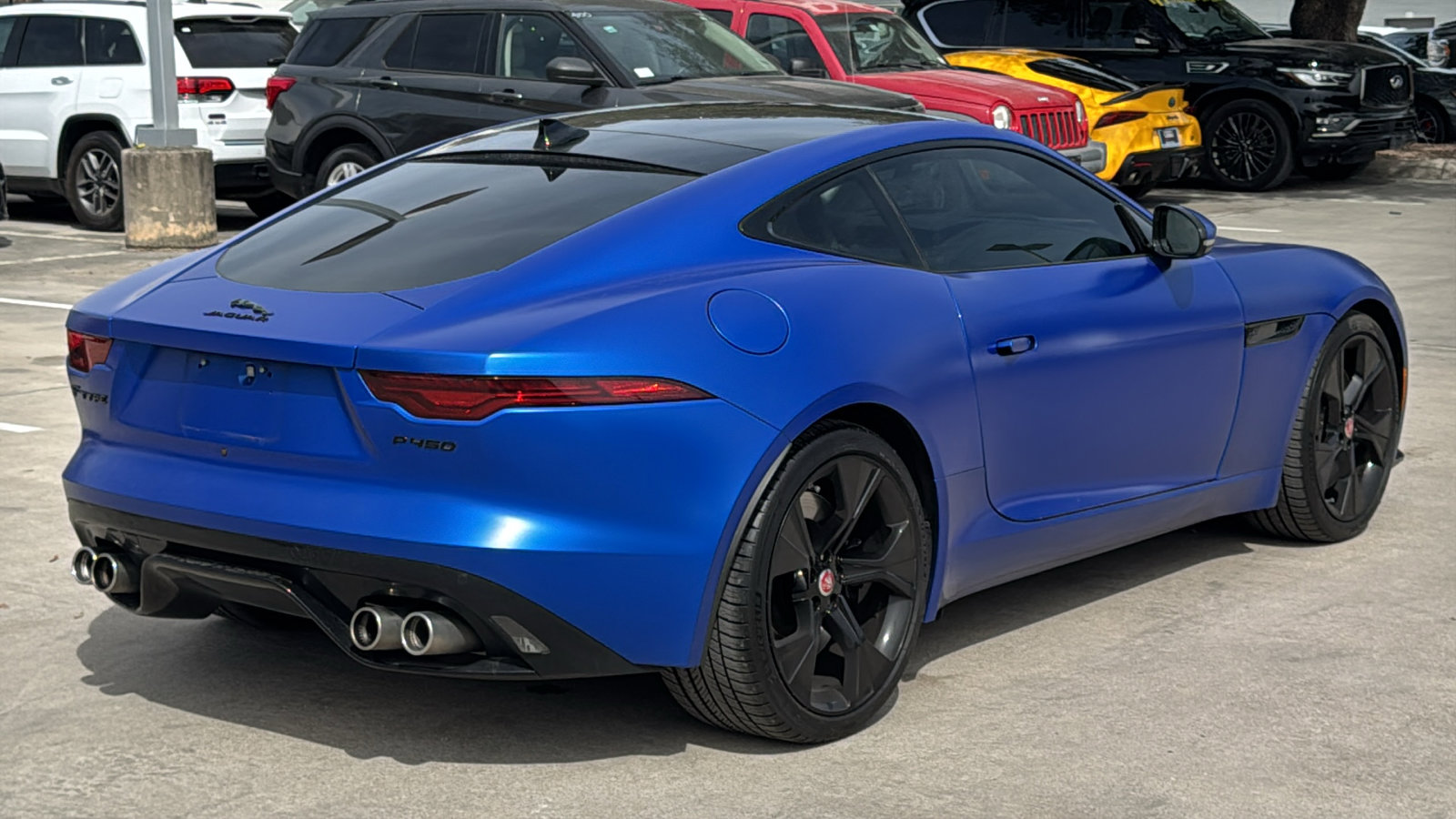 Used 2022 Jaguar F-TYPE Coupe image 7