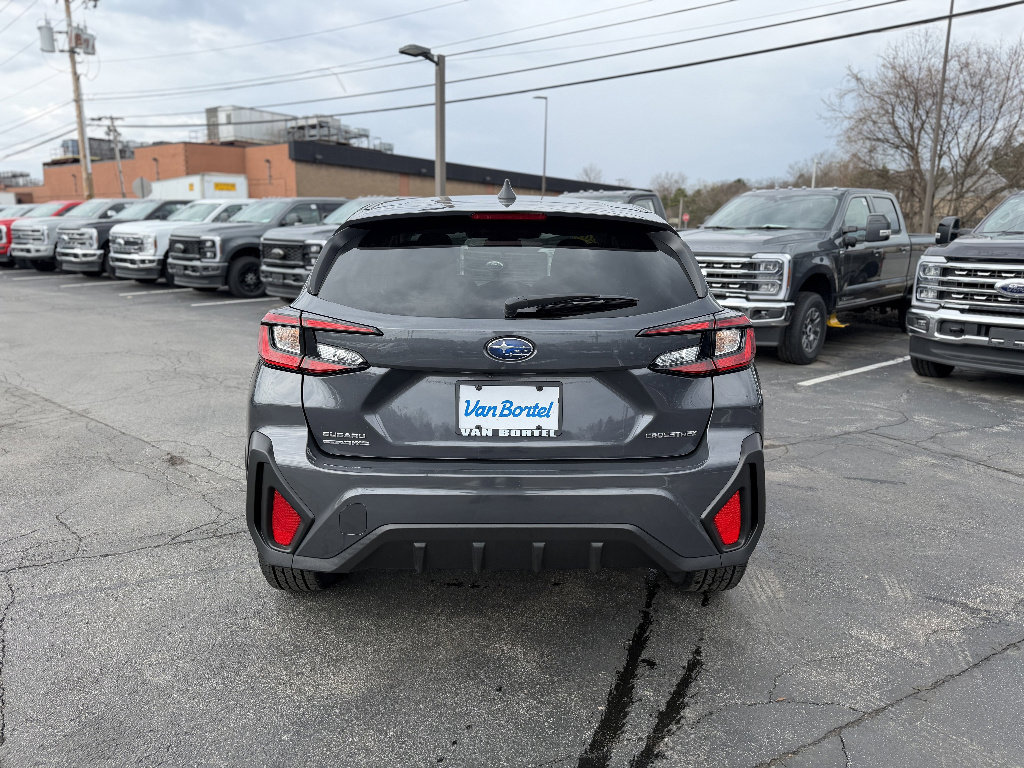 Used 2024 Subaru Crosstrek 2.0i image 5