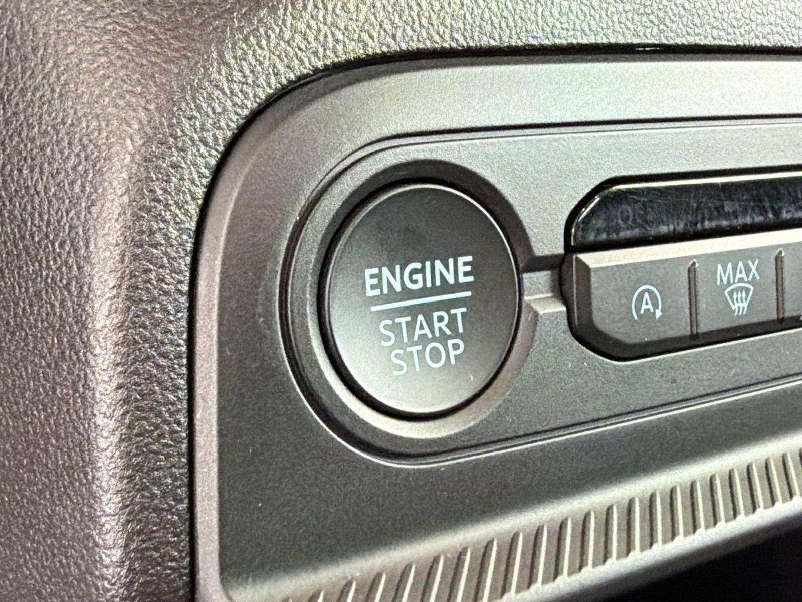 Used 2025 Ford Bronco Sport Outer Banks AWD/4WD image 26