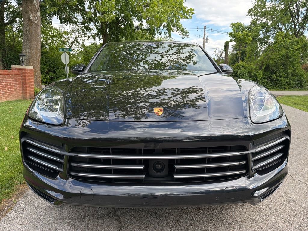 Used 2020 Porsche Cayenne AWD/4WD image 9