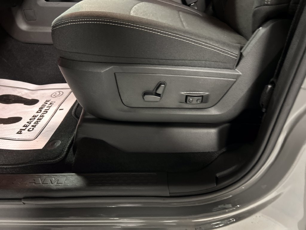 New 2027 RAM 2500 Big Horn AWD/4WD image 11