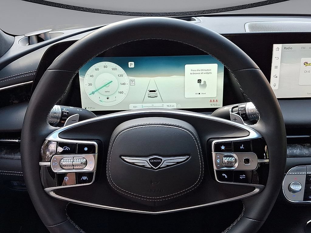 Used 2025 Genesis G90 3.5T AWD/4WD image 16