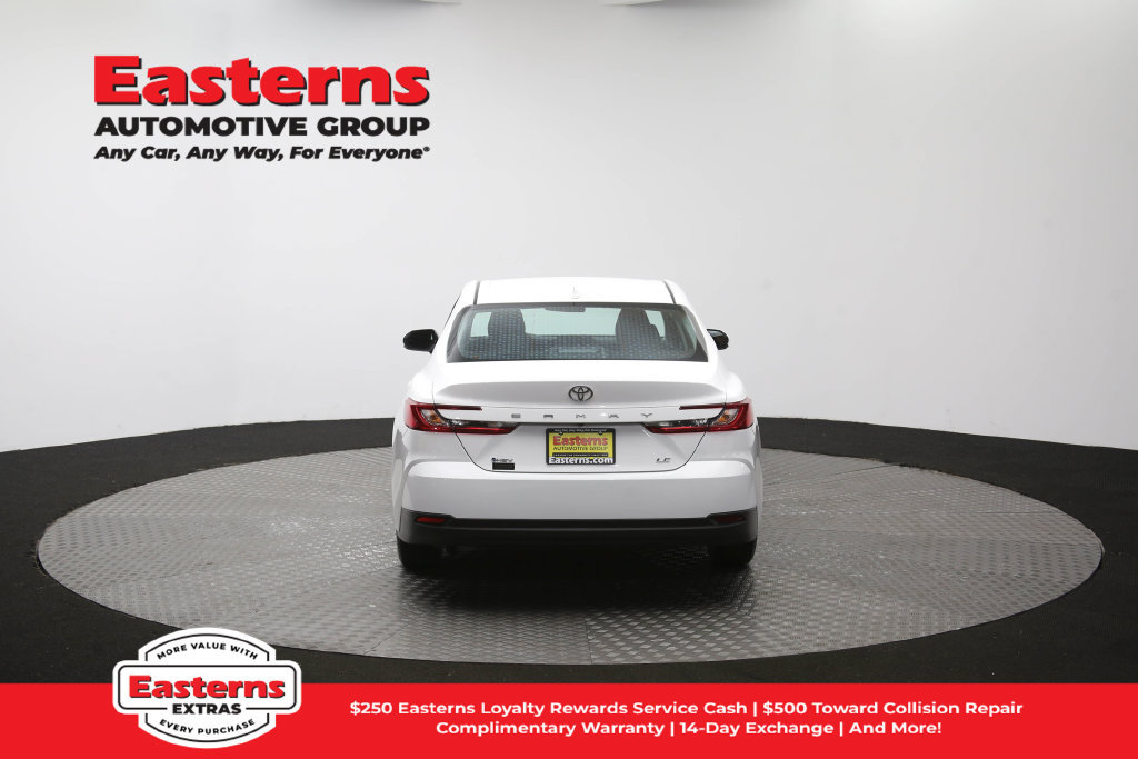 Used 2025 Toyota Camry LE FWD image 37