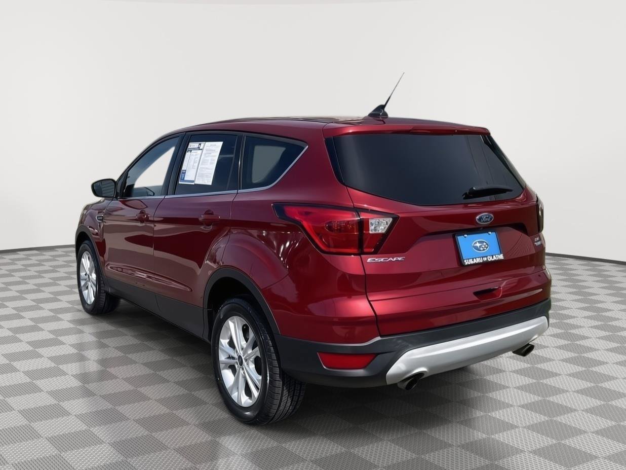 Used 2019 Ford Escape SE image 10