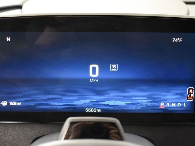 Used 2026 Chevrolet Traverse RS FWD image 19