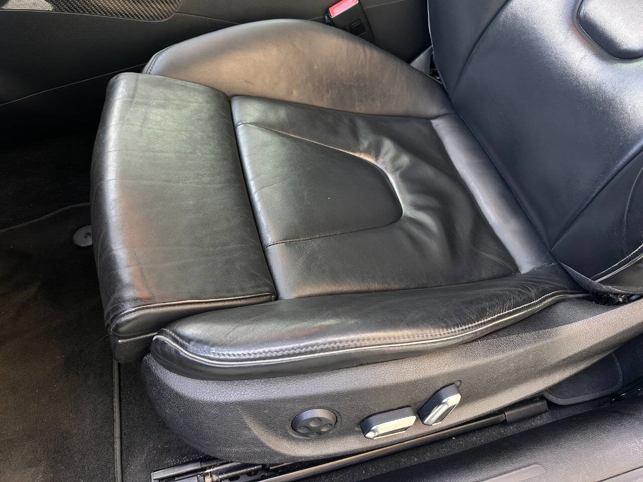 Used 2013 Audi RS 5 Coupe w/ Audi MMI Navigation Plus Pkg image 54