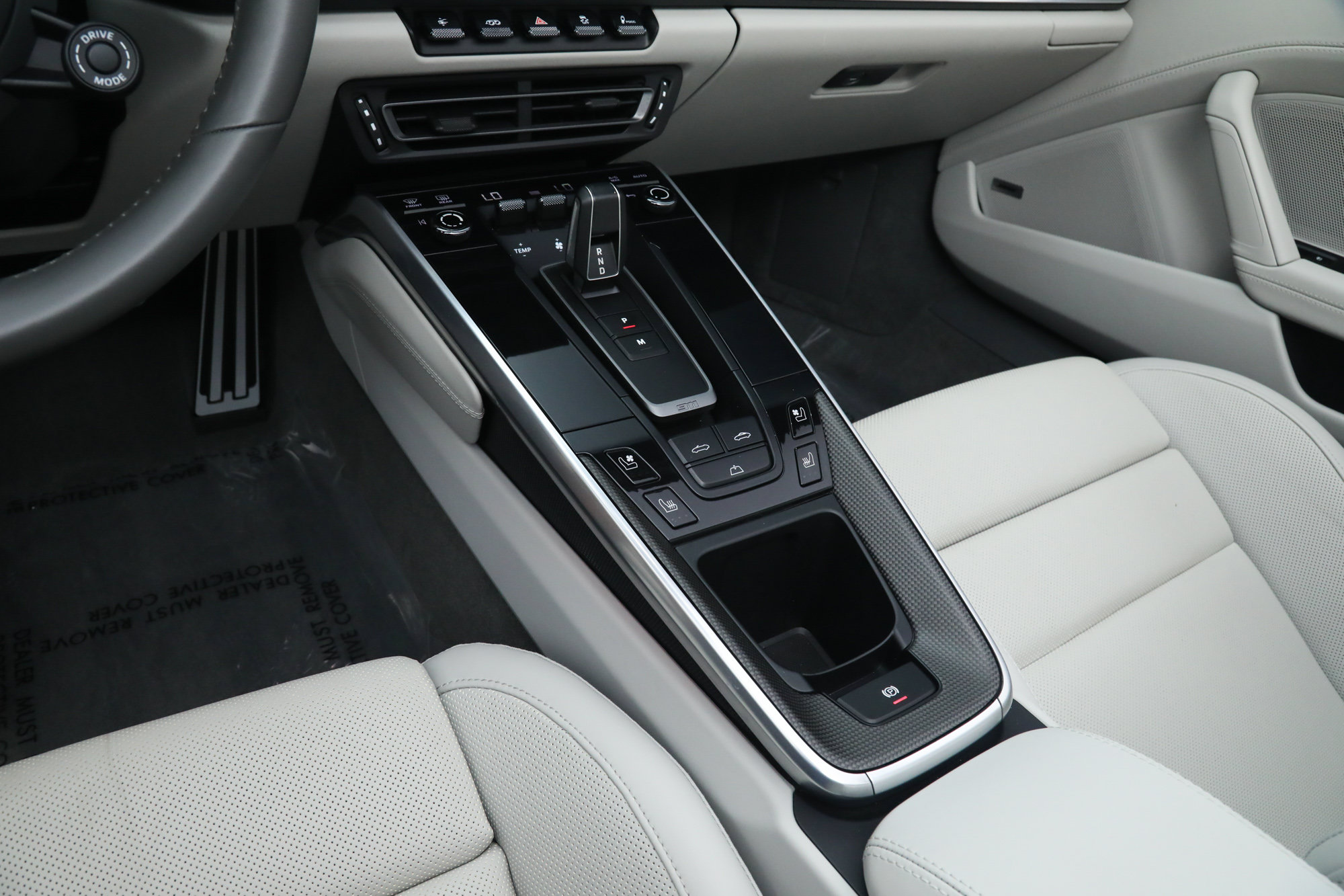 Used 2022 Porsche 911 Turbo S AWD/4WD image 32