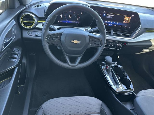 Used 2024 Chevrolet Trax LT image 21