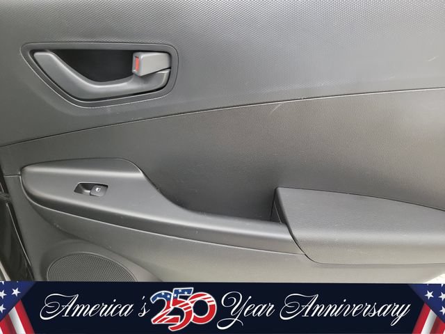 Used 2022 Hyundai Kona SEL AWD/4WD image 17