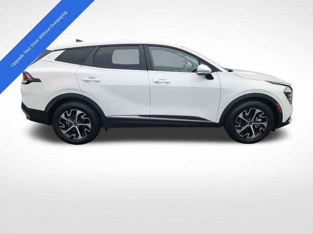 Used 2025 Kia Sportage EX FWD image 6