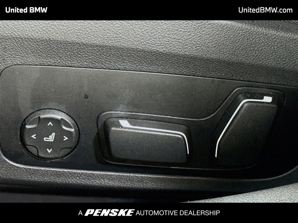 Used 2025 BMW i4 xDrive40i image 4