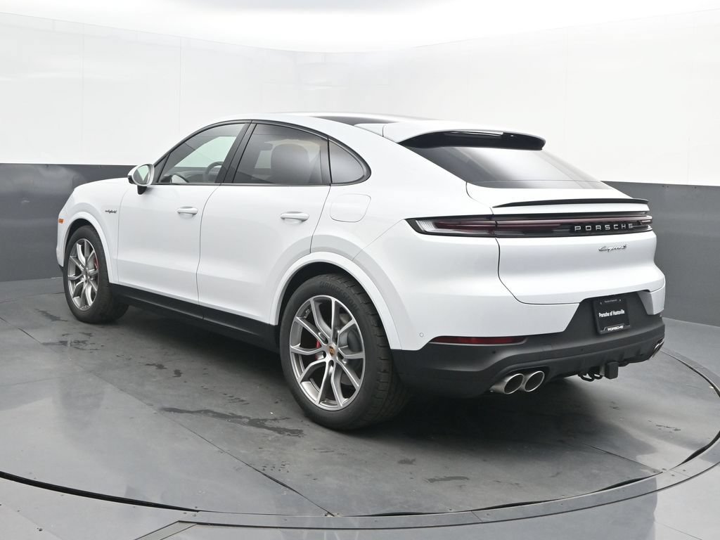 New 2026 Porsche Cayenne S AWD/4WD image 3