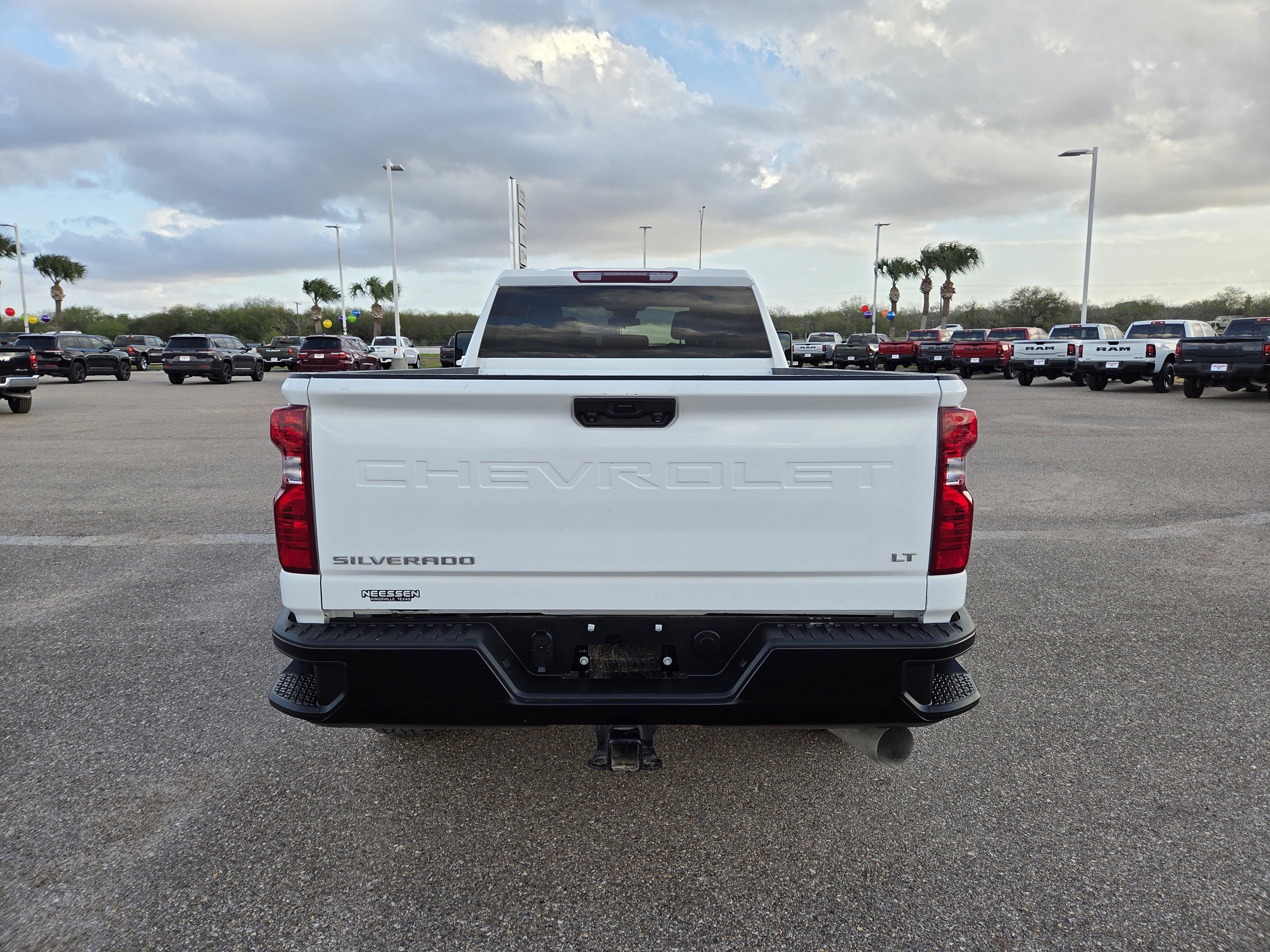 Used 2024 Chevrolet Silverado 2500 LT image 6