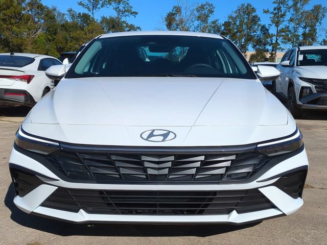 New 2026 Hyundai Elantra SE FWD image 9