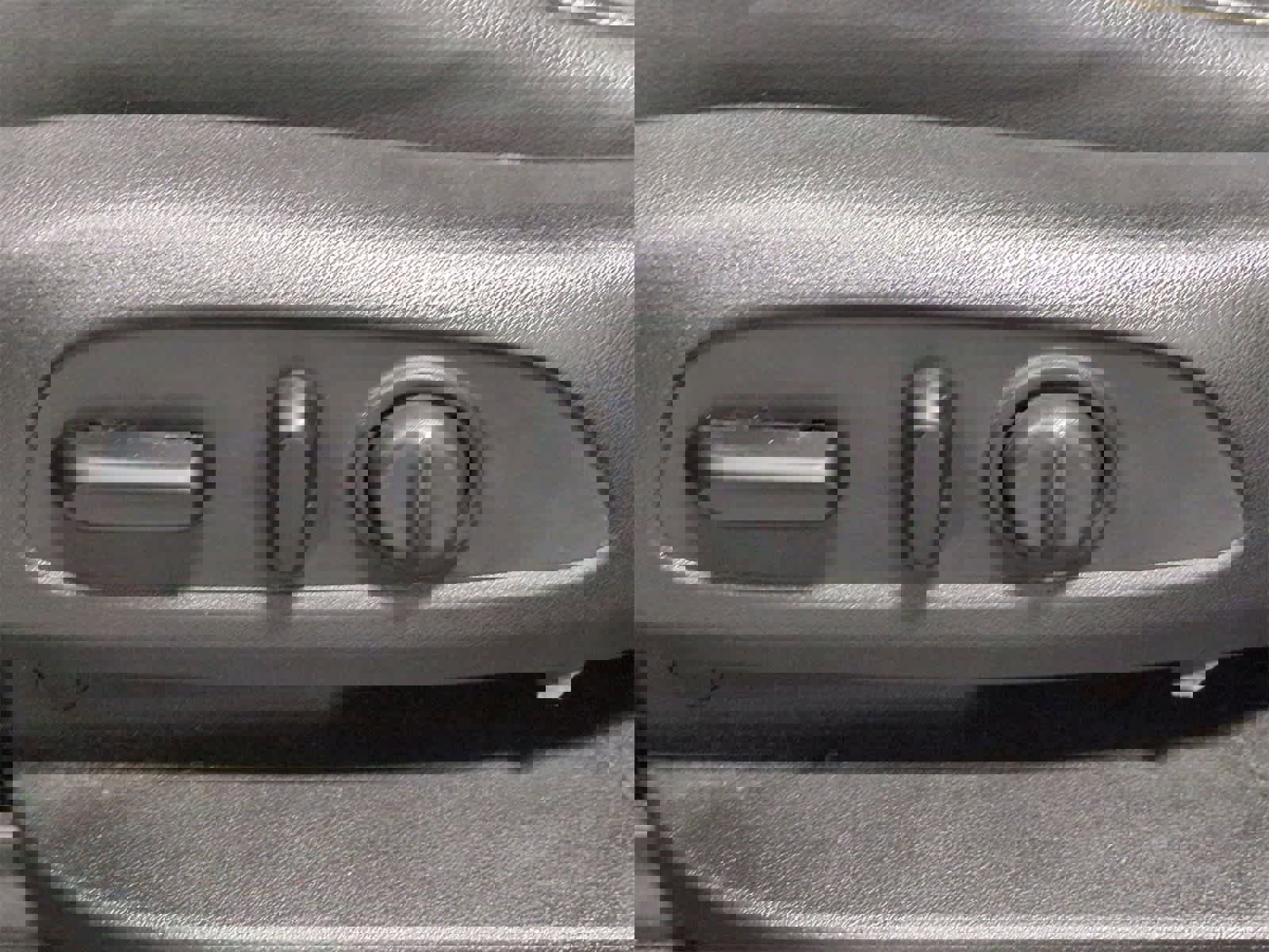 Used 2019 GMC Acadia SLT image 17