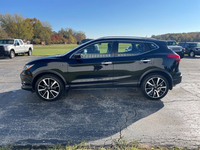 Used 2018 Nissan Rogue Sport SL w/ SL Premium Package image 11