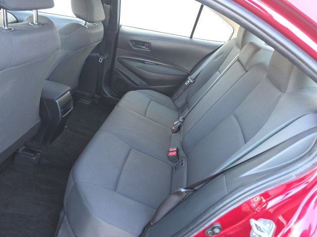 Used 2022 Toyota Corolla LE image 17