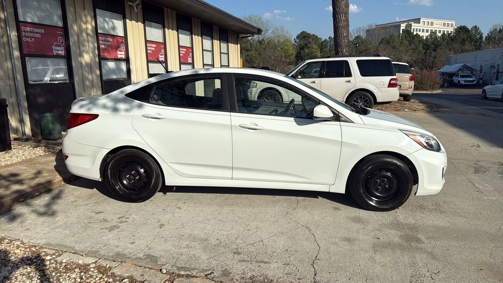 Used 2015 Hyundai Accent GLS image 4