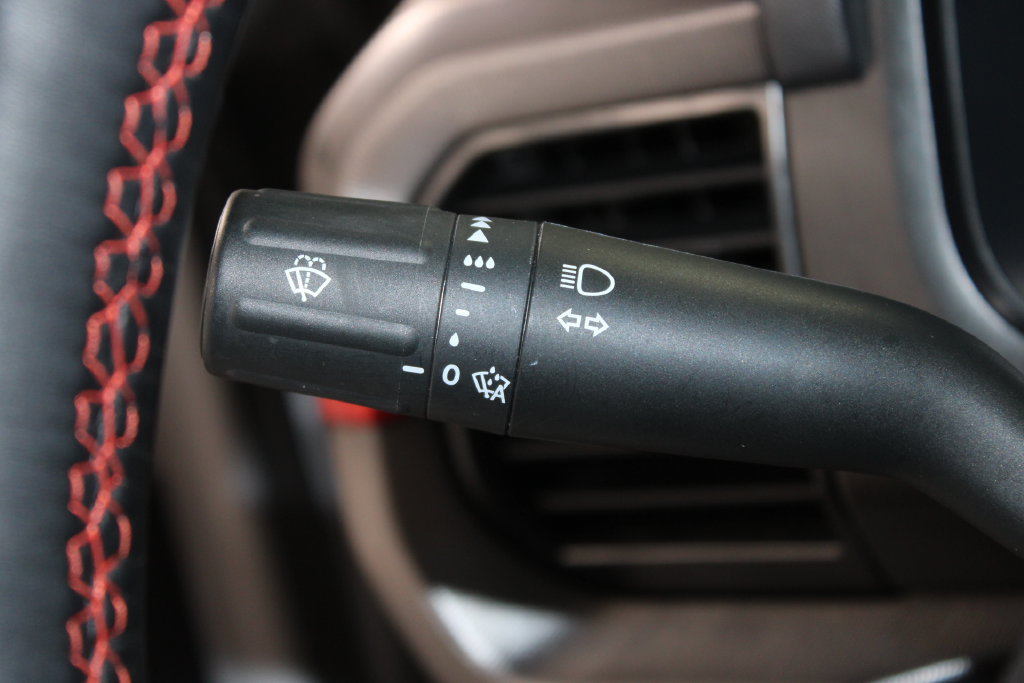 Used 2025 Ford F150 Raptor AWD/4WD image 42