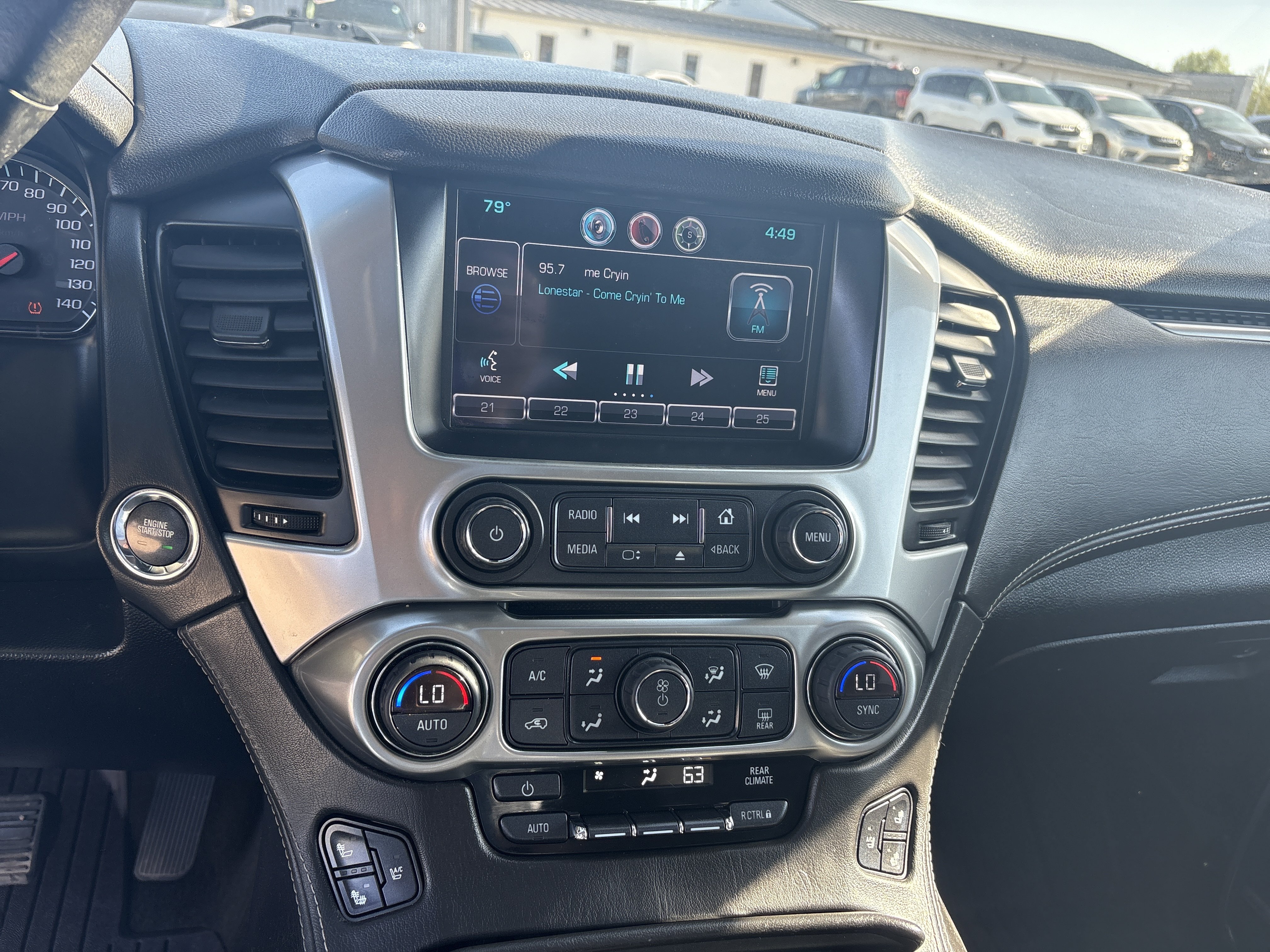 Used 2015 Chevrolet Tahoe LTZ AWD/4WD image 12