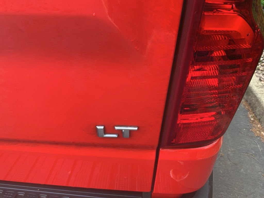 Used 2019 Chevrolet Silverado 1500 LT w/ All-Star Edition image 9