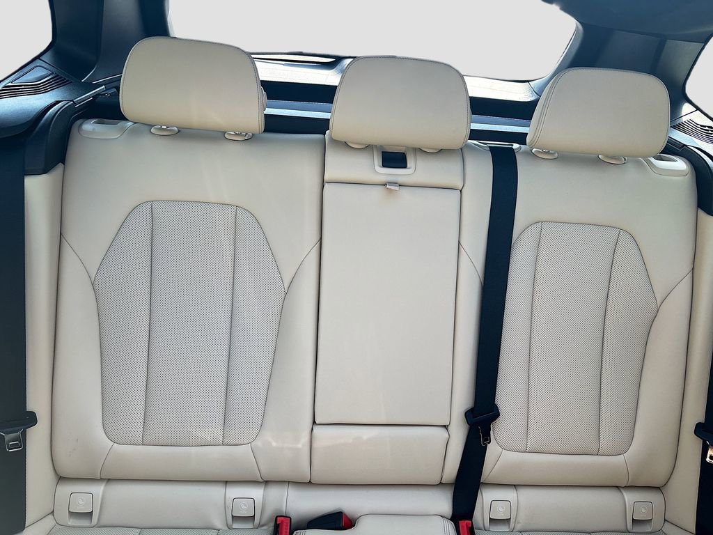 Used 2024 BMW X3 sDrive30i w/ Convenience Package RWD image 19