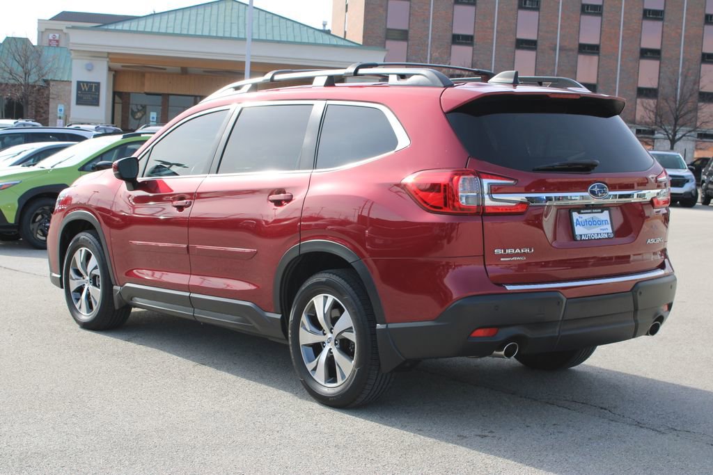 Used 2024 Subaru Ascent Premium w/ Convenience Package image 7