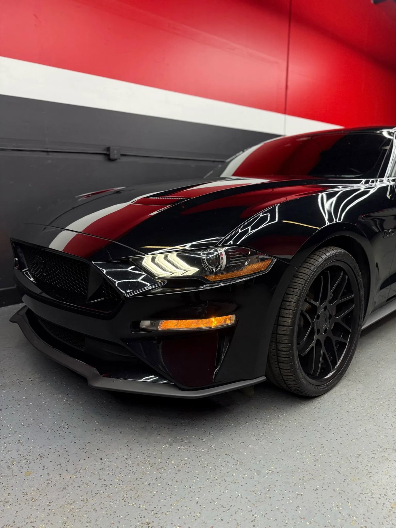 Used 2021 Ford Mustang GT w/ Equipment Group 301A image 5