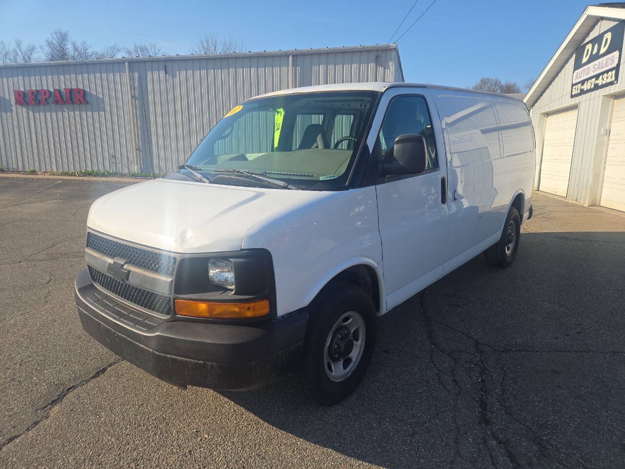 Used 2007 Chevrolet Express 2500 RWD image 4