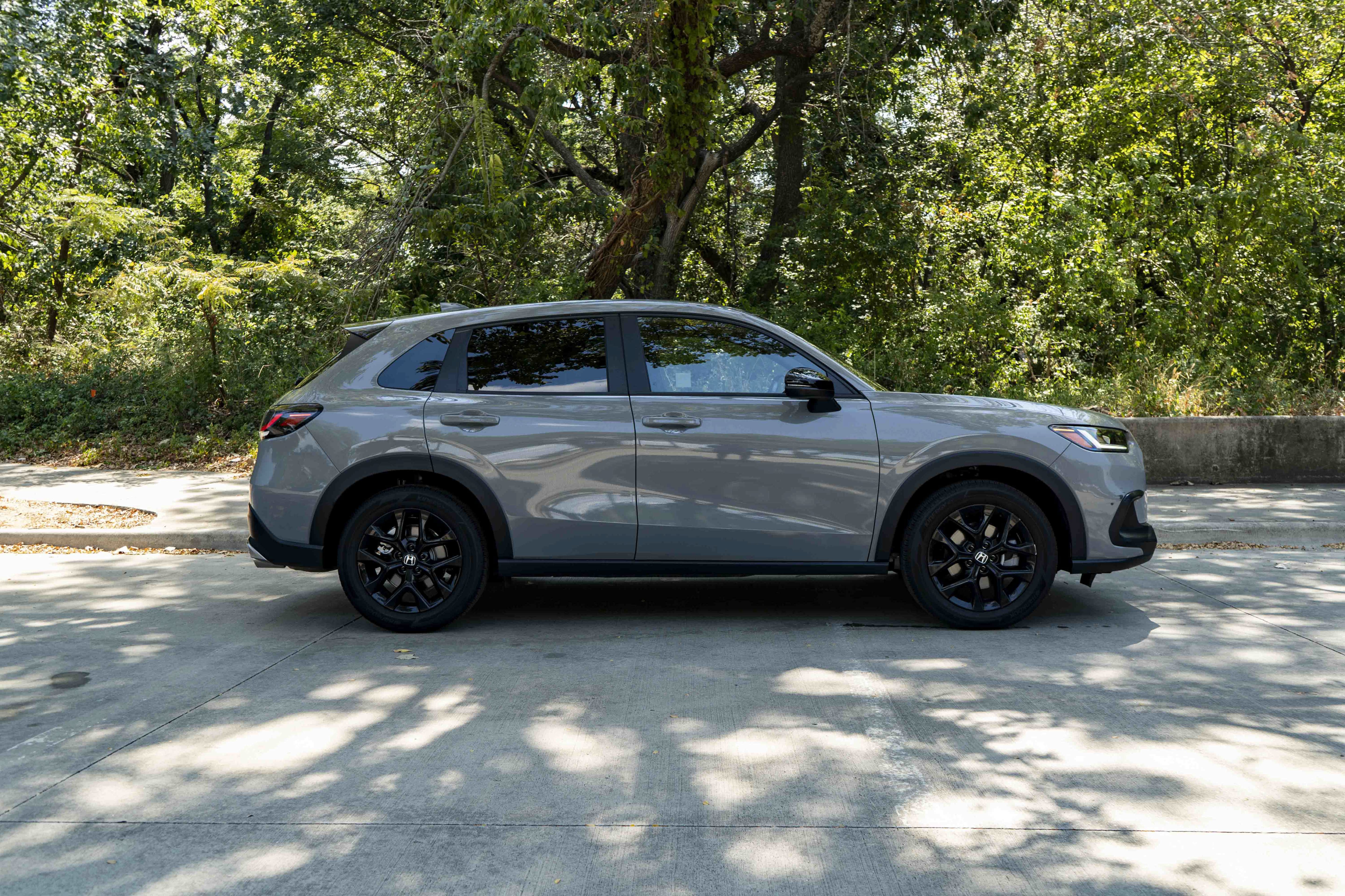 Certified 2025 Honda HR-V Sport image 10