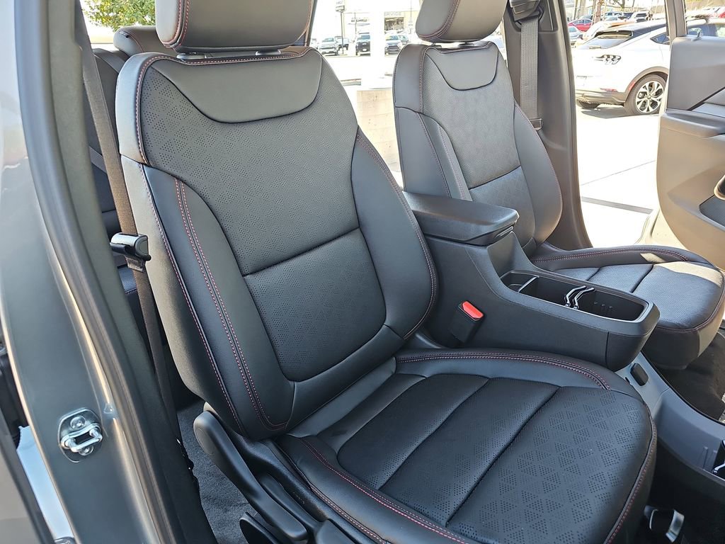 New 2027 Chevrolet Bolt RS w/ Technology Package image 10