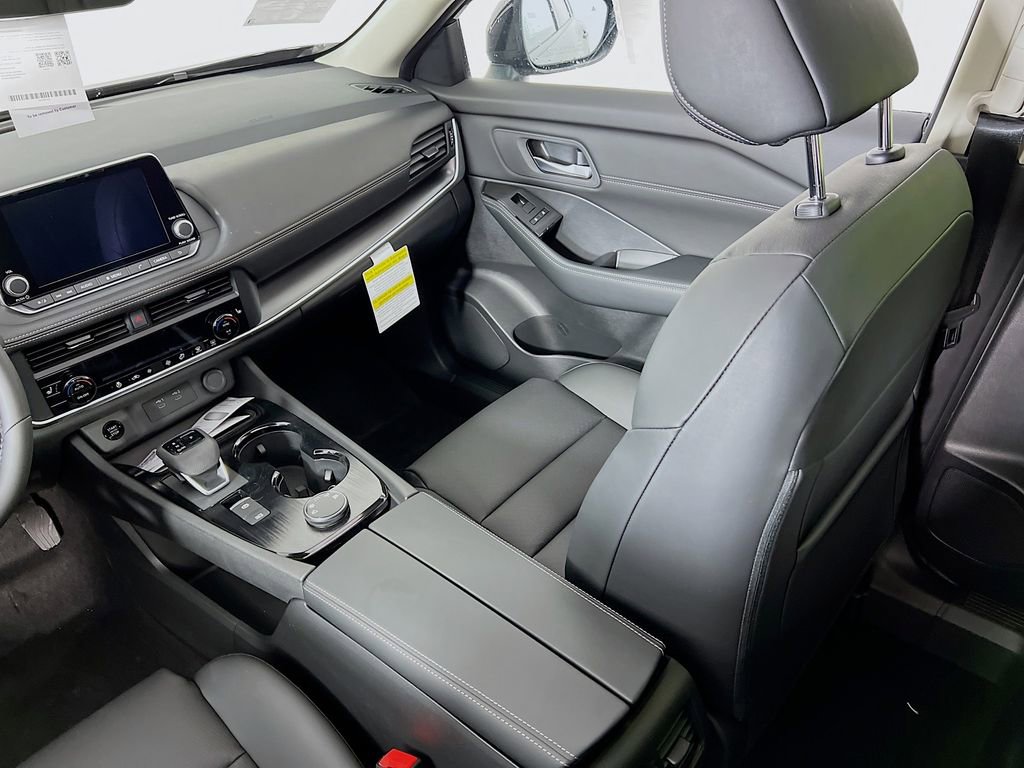 New 2026 Nissan Rogue SV AWD/4WD image 22