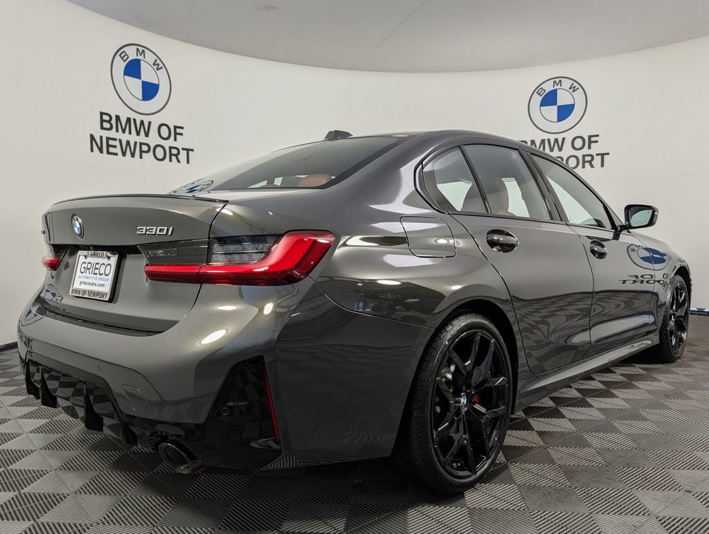 New 2026 BMW 330i xDrive 330i xDrive w/ M Sport Package image 6
