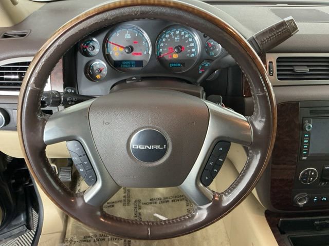 Used 2007 GMC Yukon Denali AWD/4WD image 11