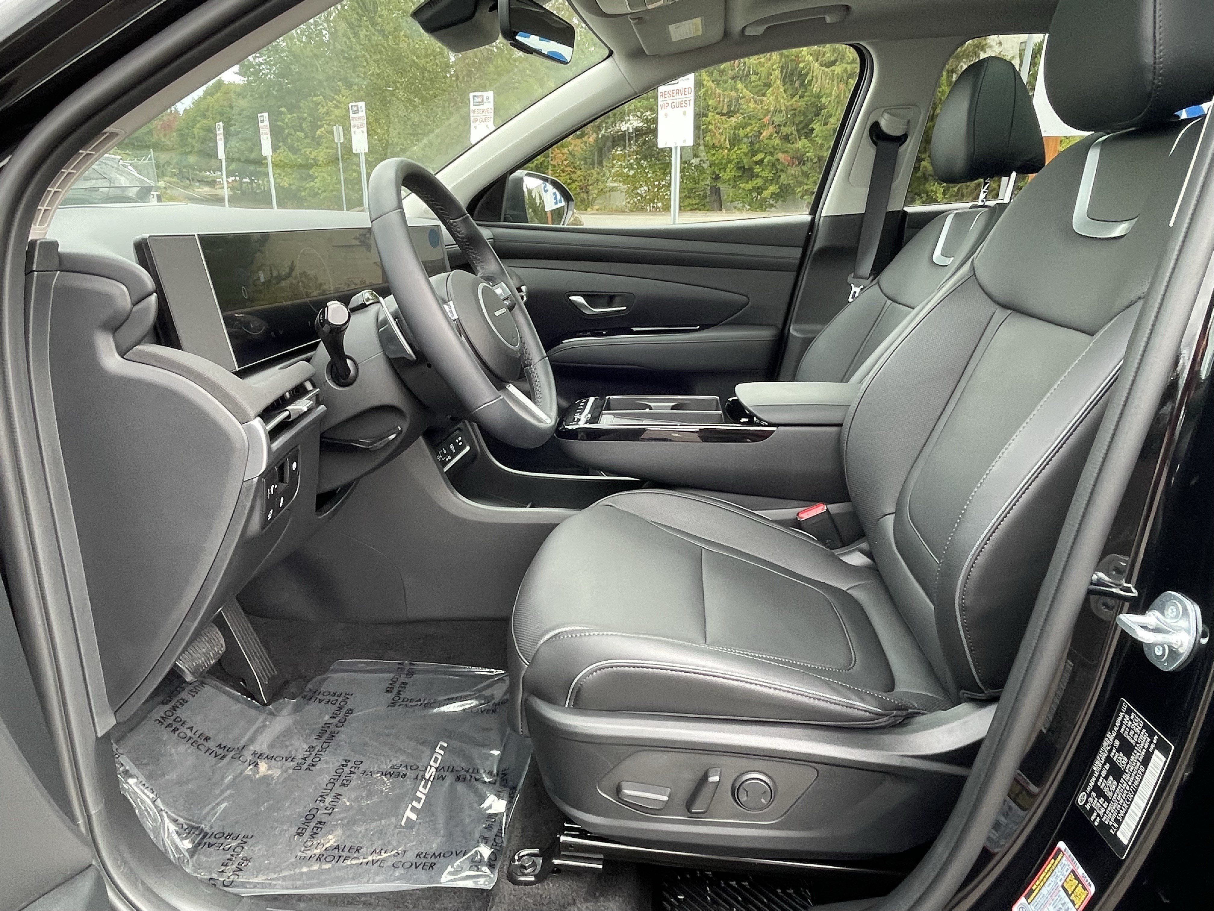 Certified 2026 Hyundai Tucson Limited AWD/4WD image 11