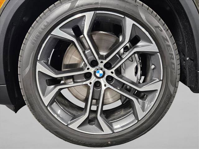 New 2026 BMW X5 xDrive50e image 16
