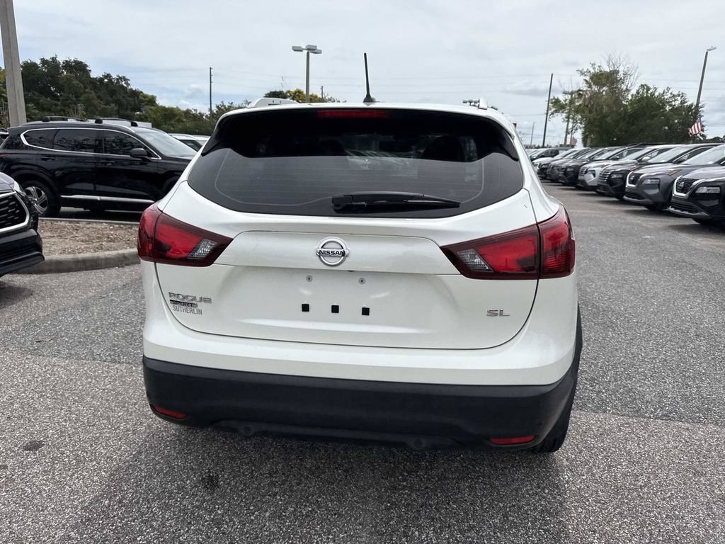 Certified 2019 Nissan Rogue Sport SL w/ Premium Package FWD image 5