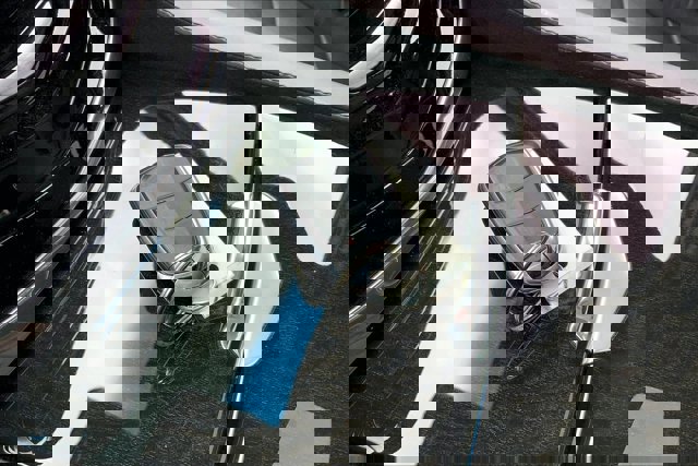 Used 2016 Cadillac Escalade Platinum image 10