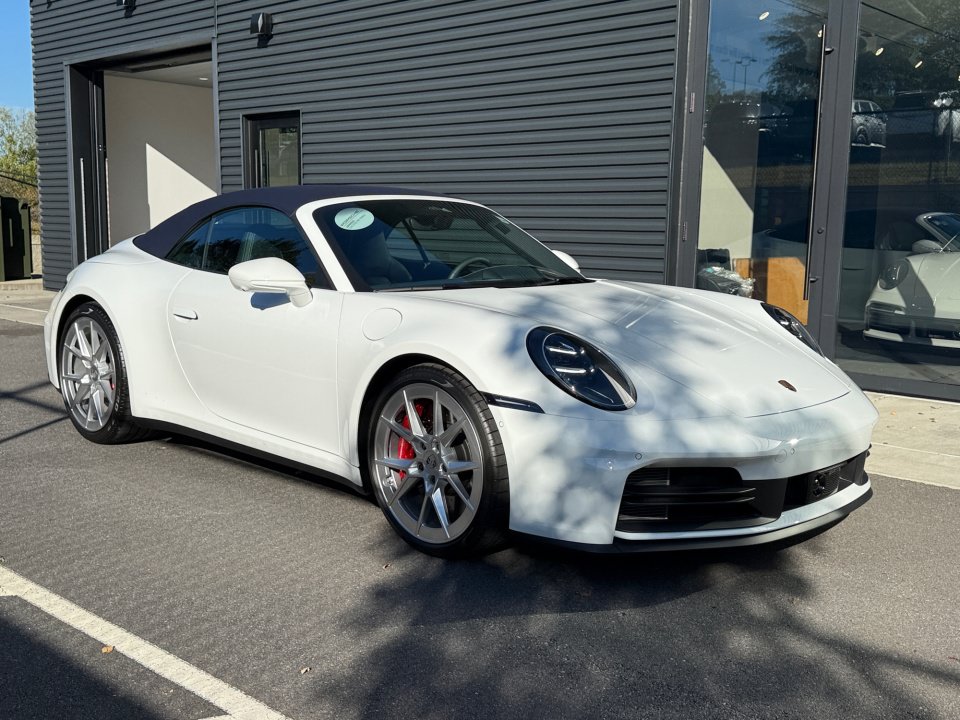 Certified 2026 Porsche 911 Carrera S RWD image 9