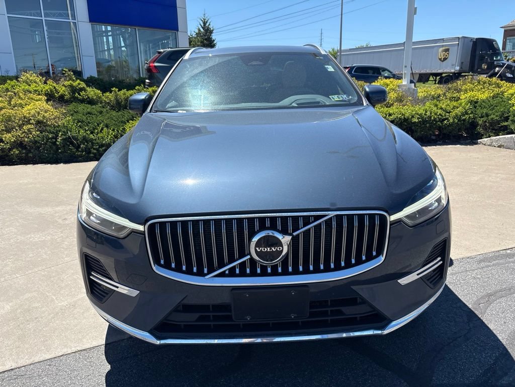 Certified 2023 Volvo XC60 B6 Ultimate AWD/4WD image 4