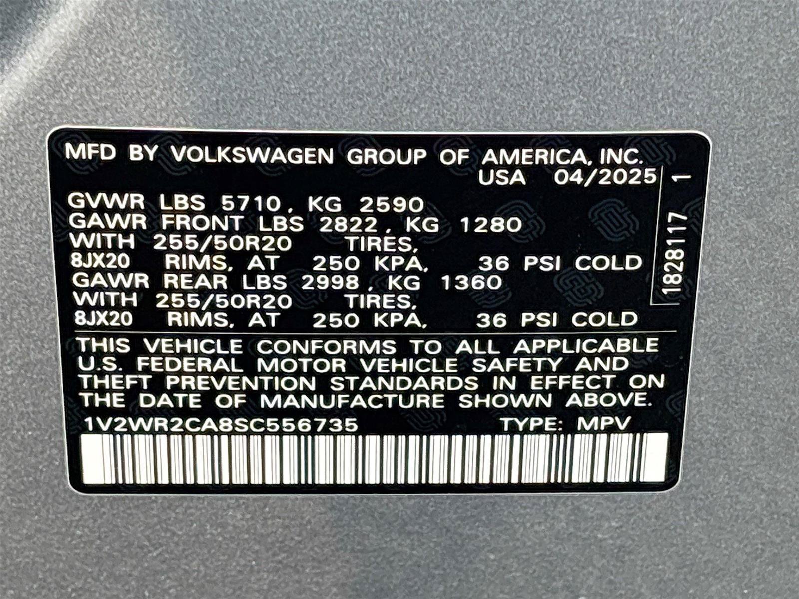 Used 2025 Volkswagen Atlas SE FWD image 35