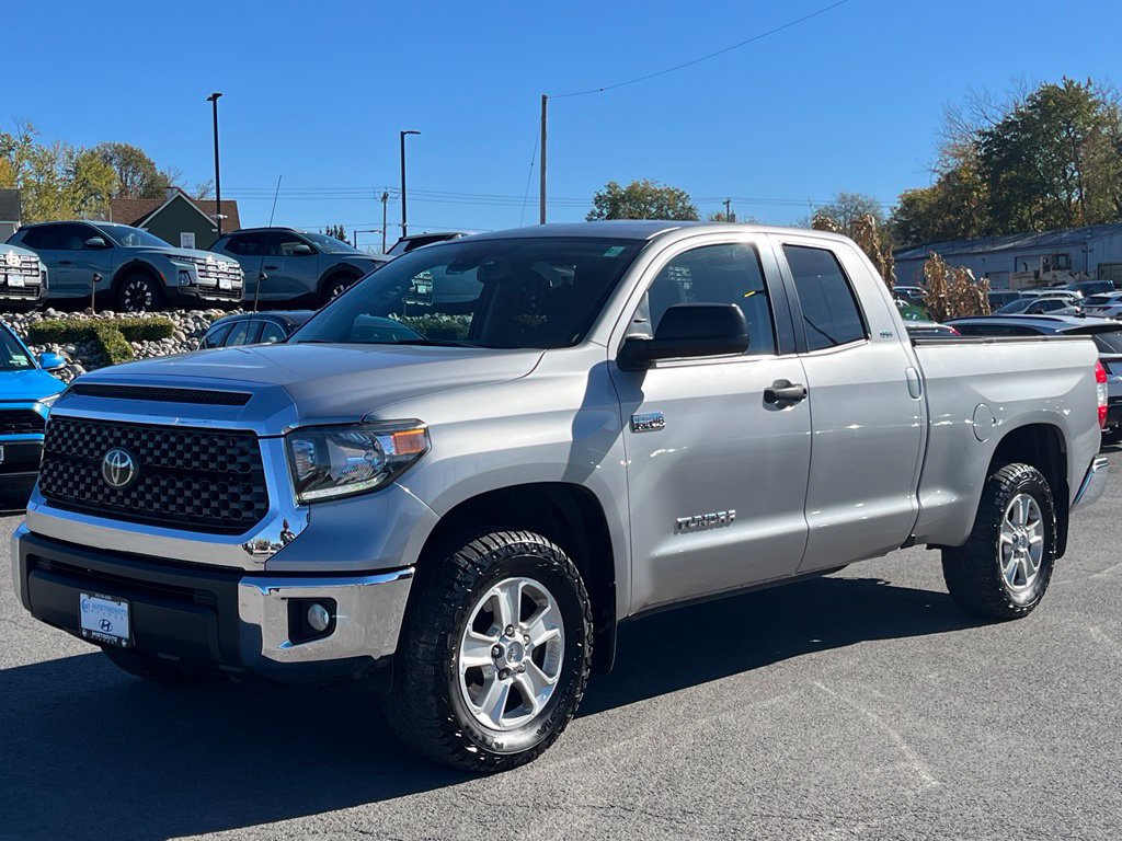 Used 2019 Toyota Tundra SR5 AWD/4WD image 5